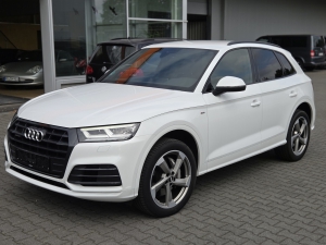Audi Q5 50 TDI quattro S Line / LED