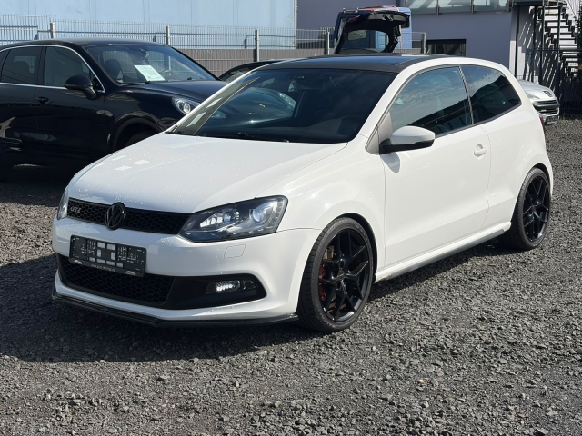VW Polo GTI Automatik XENON PANO NAVI SHZ PDC