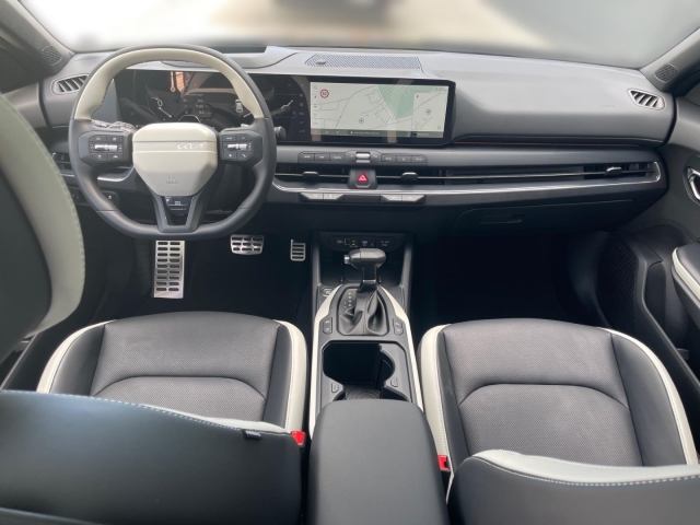 Kia K4 SW – Bild 10