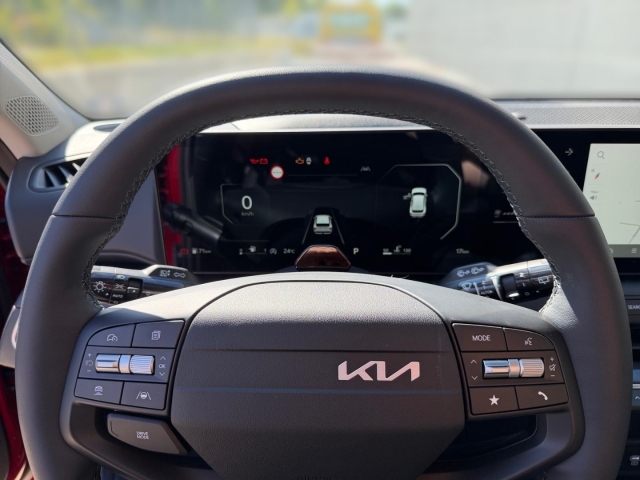 Kia K4 – Bild 8
