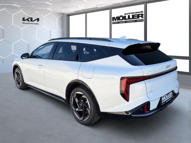 Kia K4 SW – Bild 4