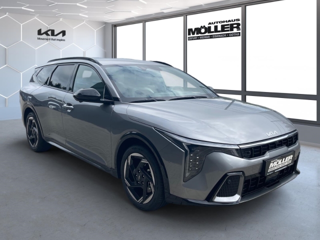 Kia K4 SW – Bild 2