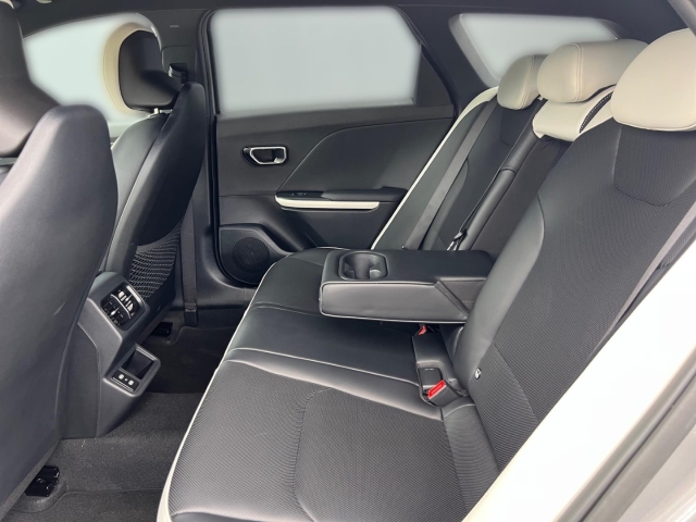 Kia K4 SW – Bild 11