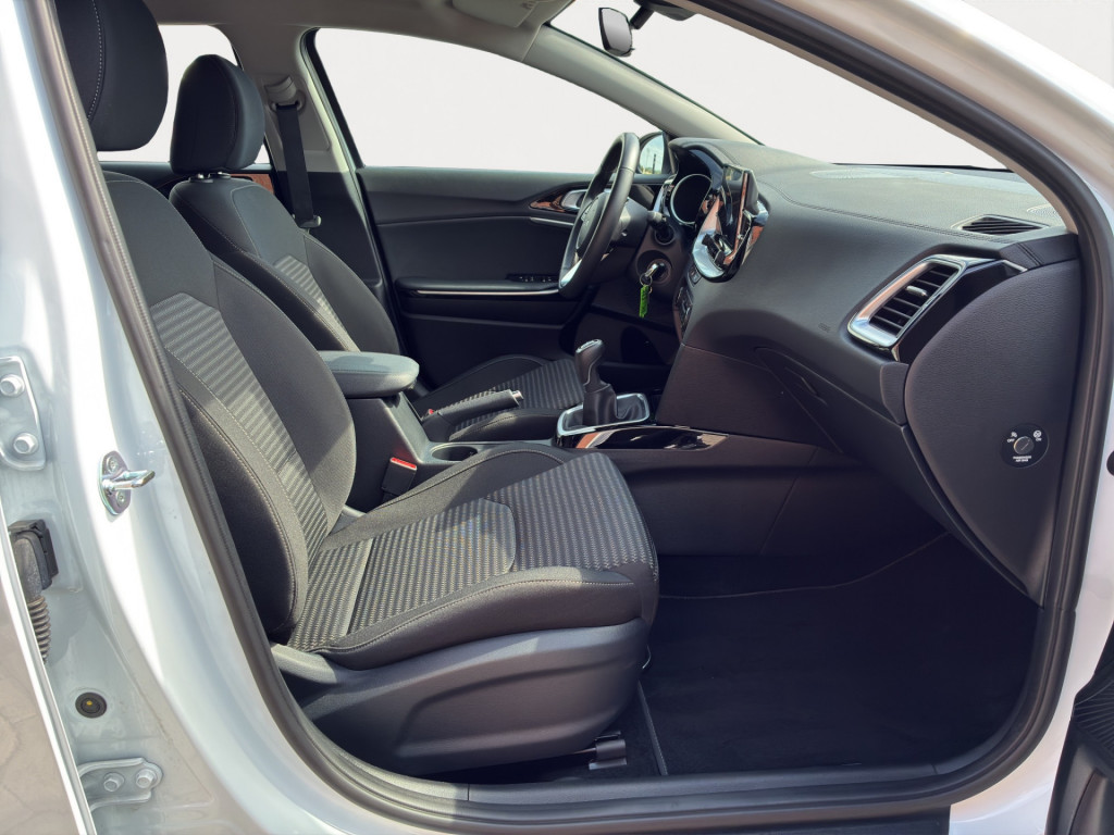 Kia cee'd – Bild 11