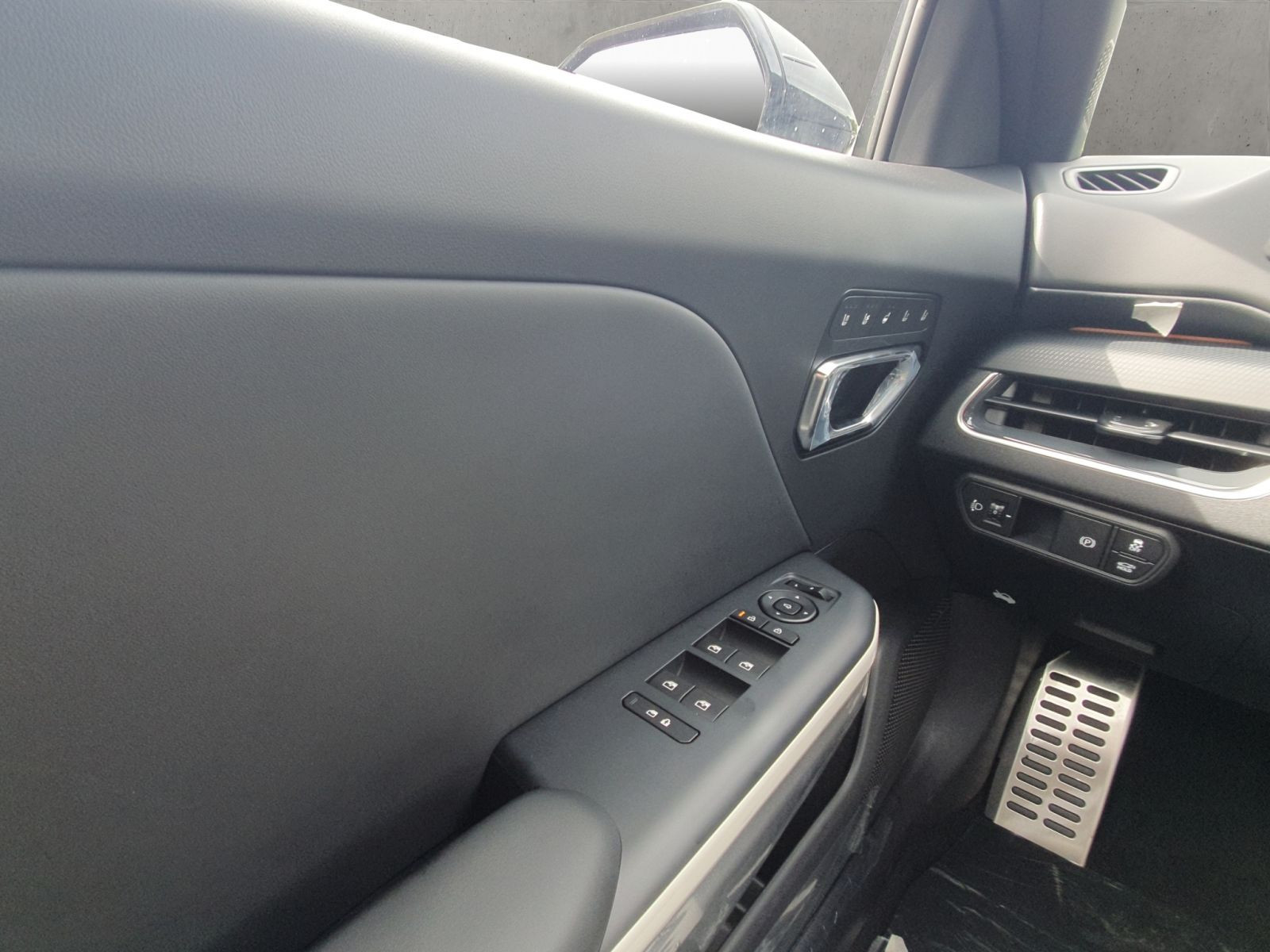 Kia K4 SW – Bild 12