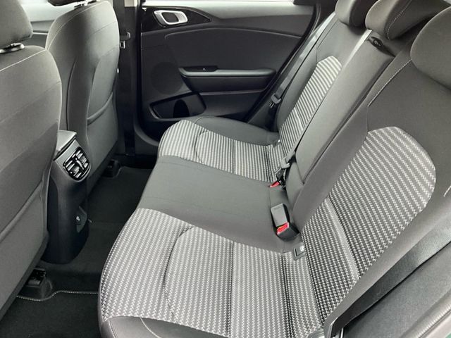 Kia cee'd – Bild 11