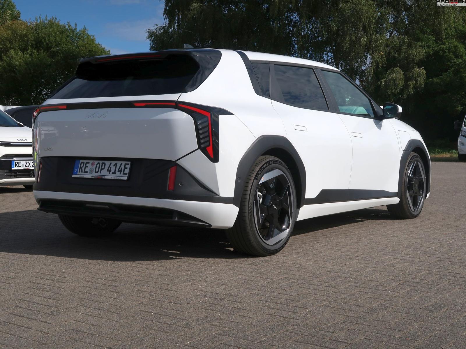 Kia EV4 – Bild 11