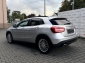 Mercedes-Benz GLA 180 Panorama / Kamera / Teilleder/ AHK