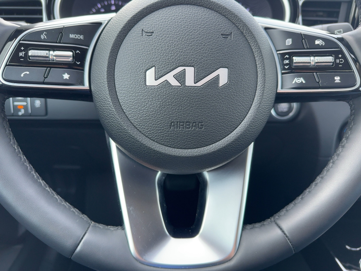 Kia cee'd – Bild 10