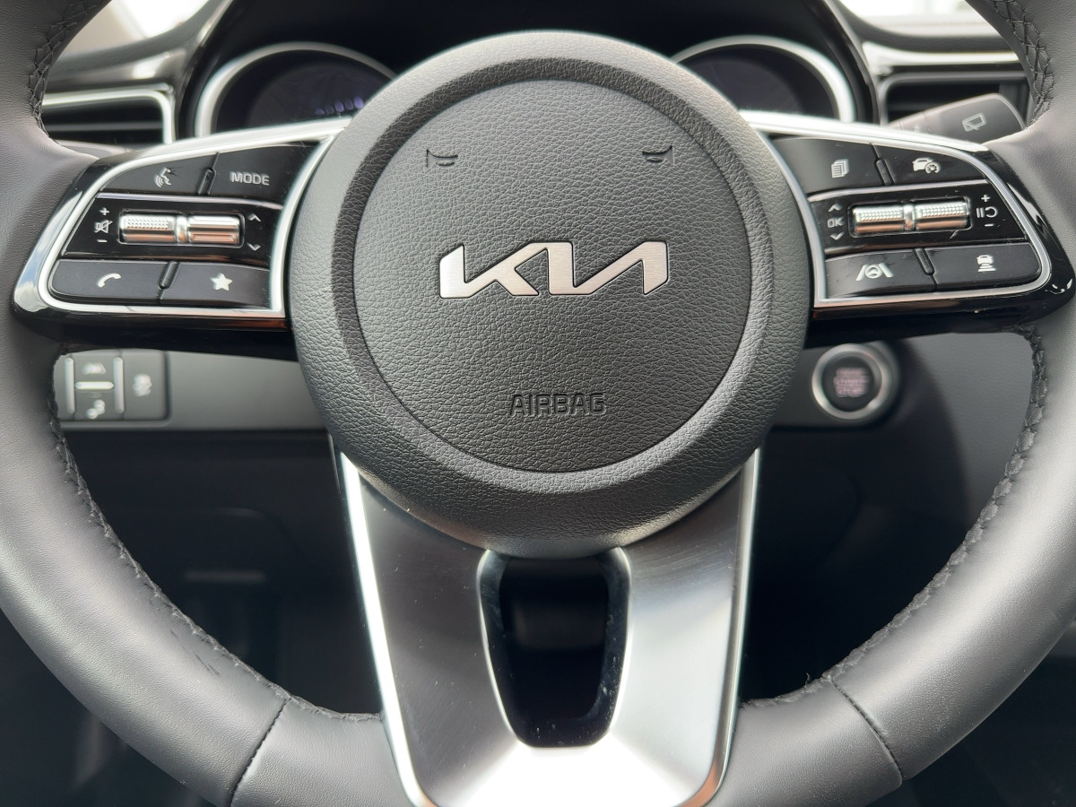 Kia cee'd – Bild 10