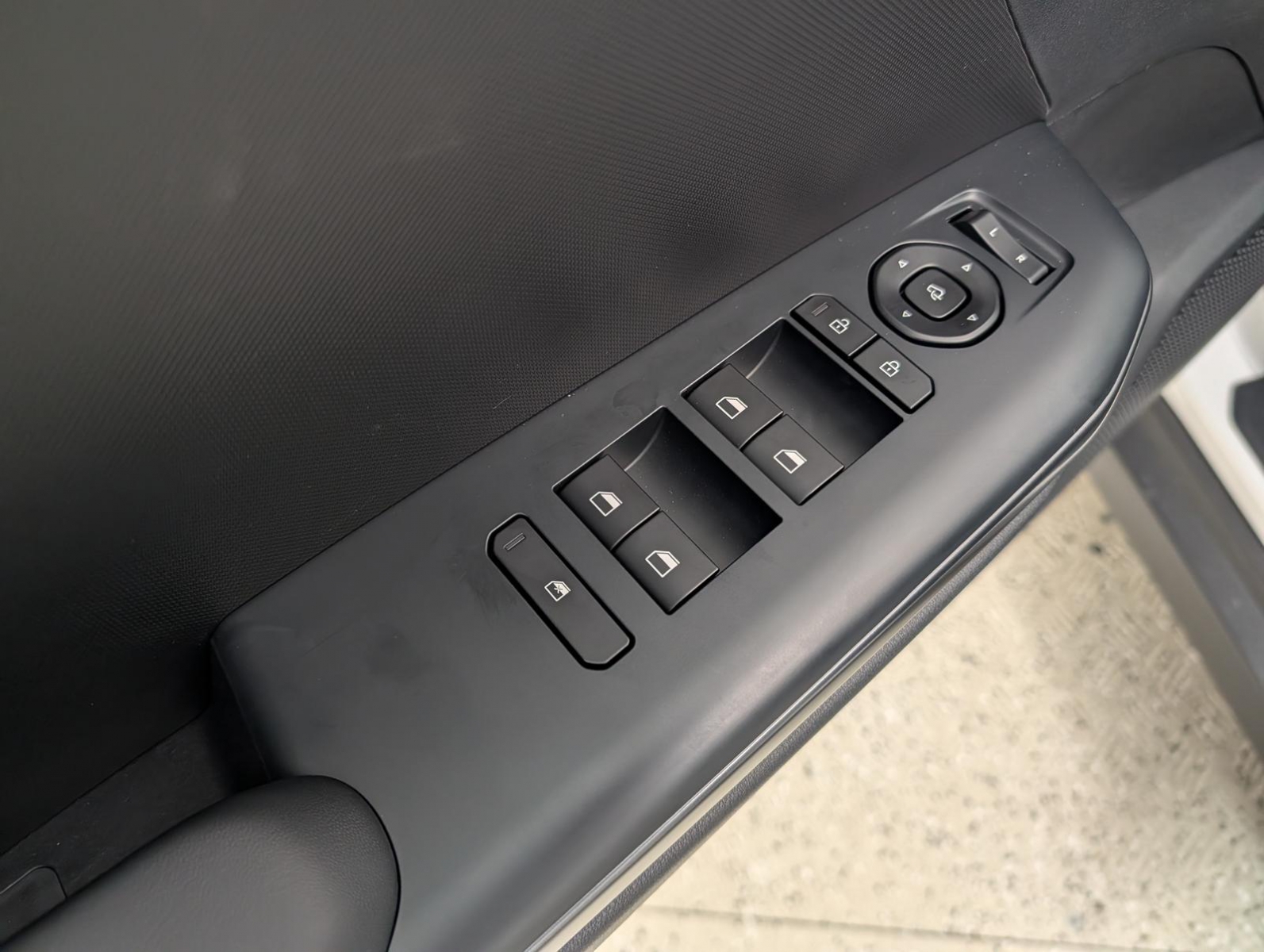 Kia K4 – Bild 15