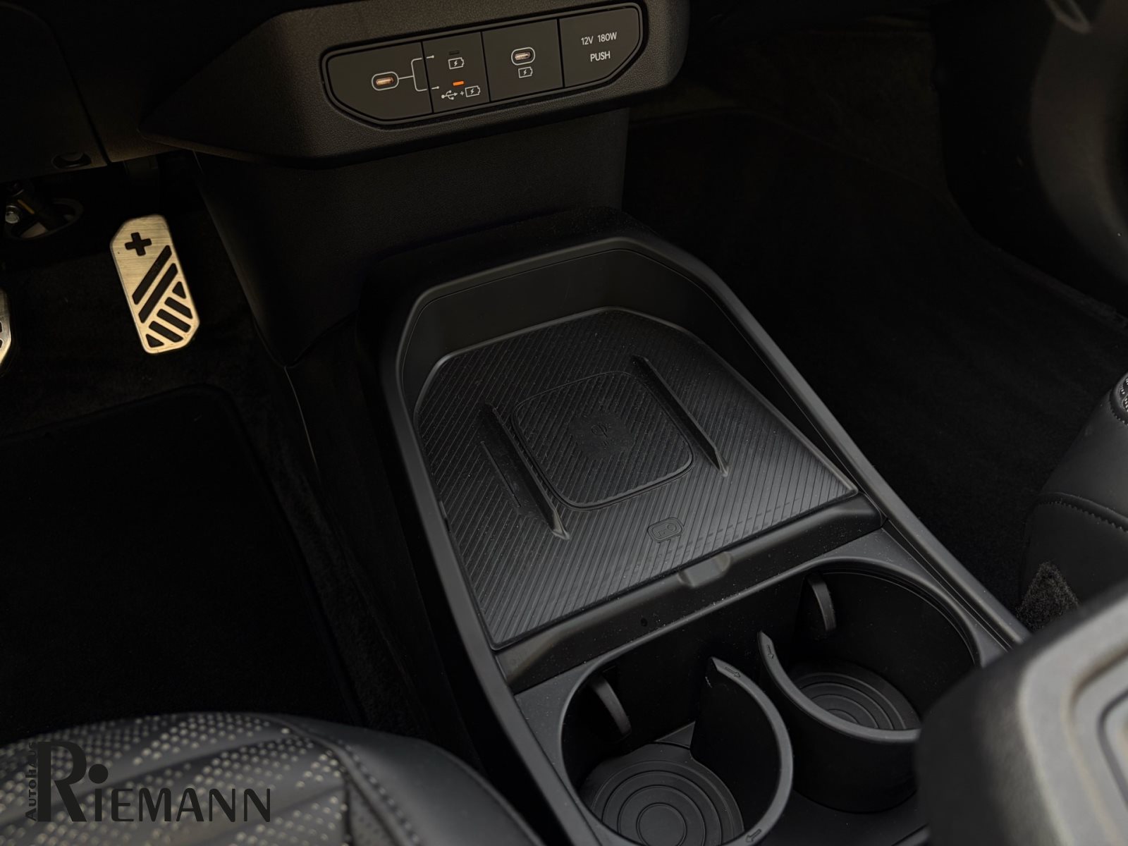 Kia EV4 – Bild 21