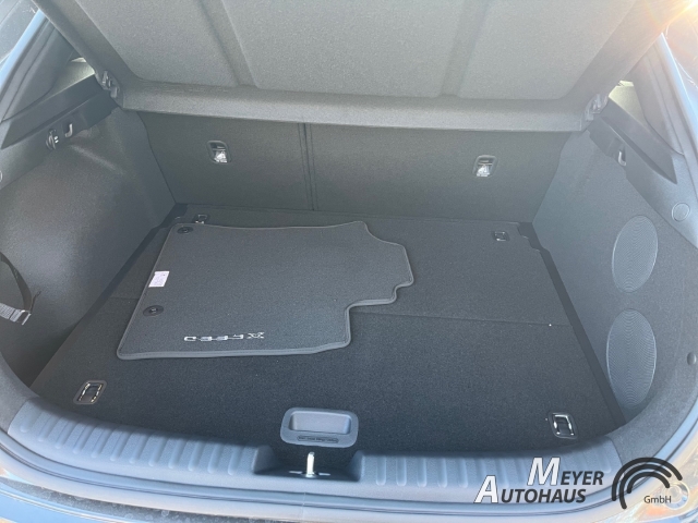 Kia XCeed – Bild 12