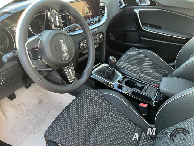 Kia XCeed – Bild 18