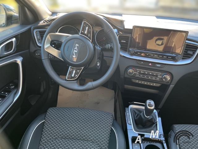 Kia XCeed – Bild 9