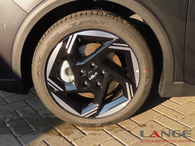 Kia K4 – Bild 8