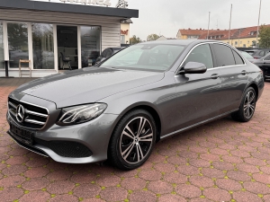 Mercedes-Benz E 400 d 4Matic Avantgarde COMAND RFKA WIDESCREEN