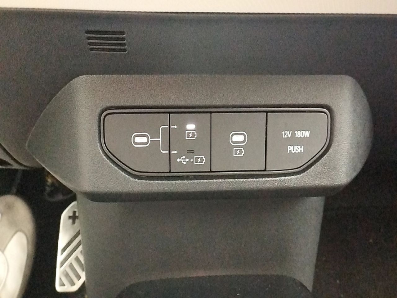 Kia EV4 – Bild 15