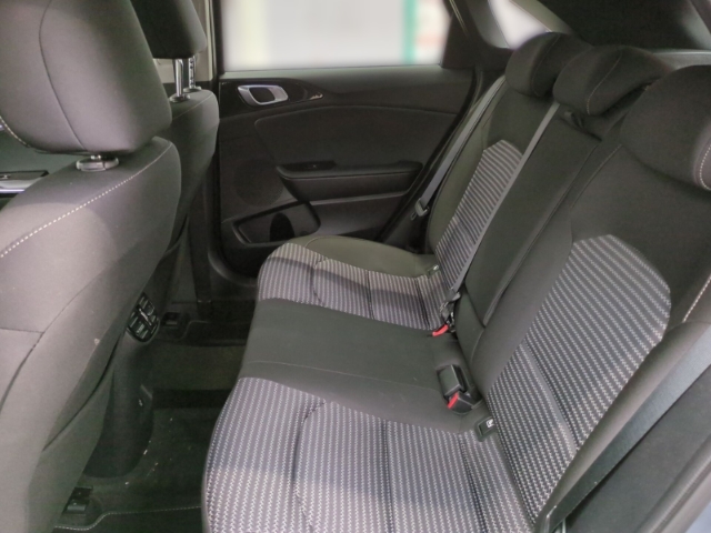 Kia cee'd – Bild 10