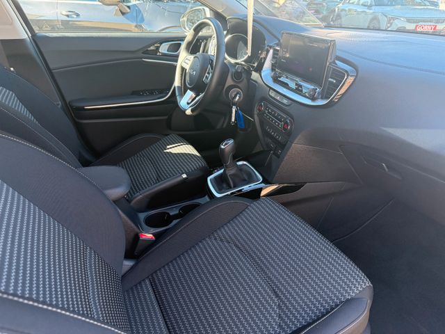 Kia cee'd – Bild 10