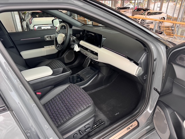 Kia EV4 Fastback – Bild 11