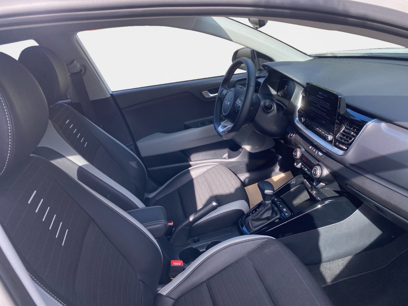 Kia Stonic – Bild 12
