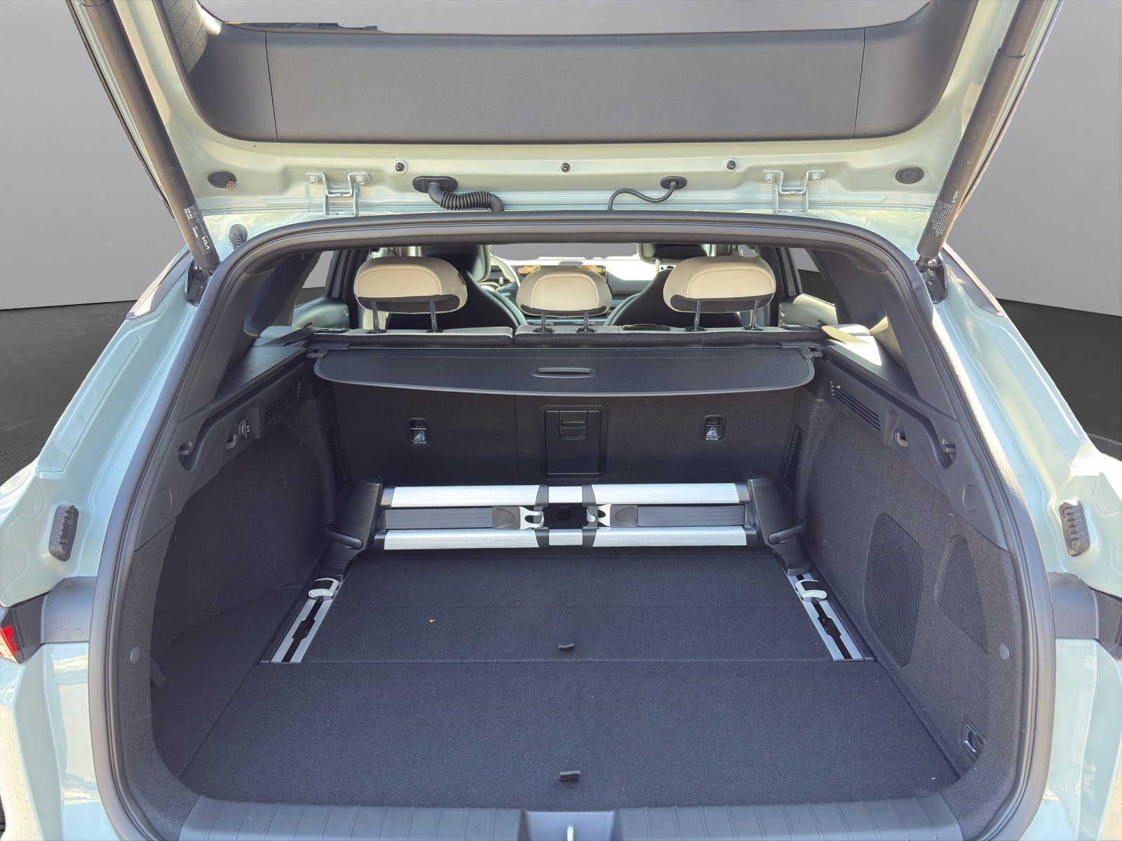 Kia K4 SW – Bild 7