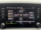 Skoda Karoq 1.5 TSI ACT Selection Navi RCam AHK Kessy CarPlay