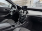 Mercedes-Benz CLA 180 PANO BI-XENON PDC SHZ